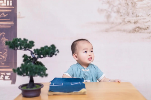 山南宝宝肠胃炎吃什么食物